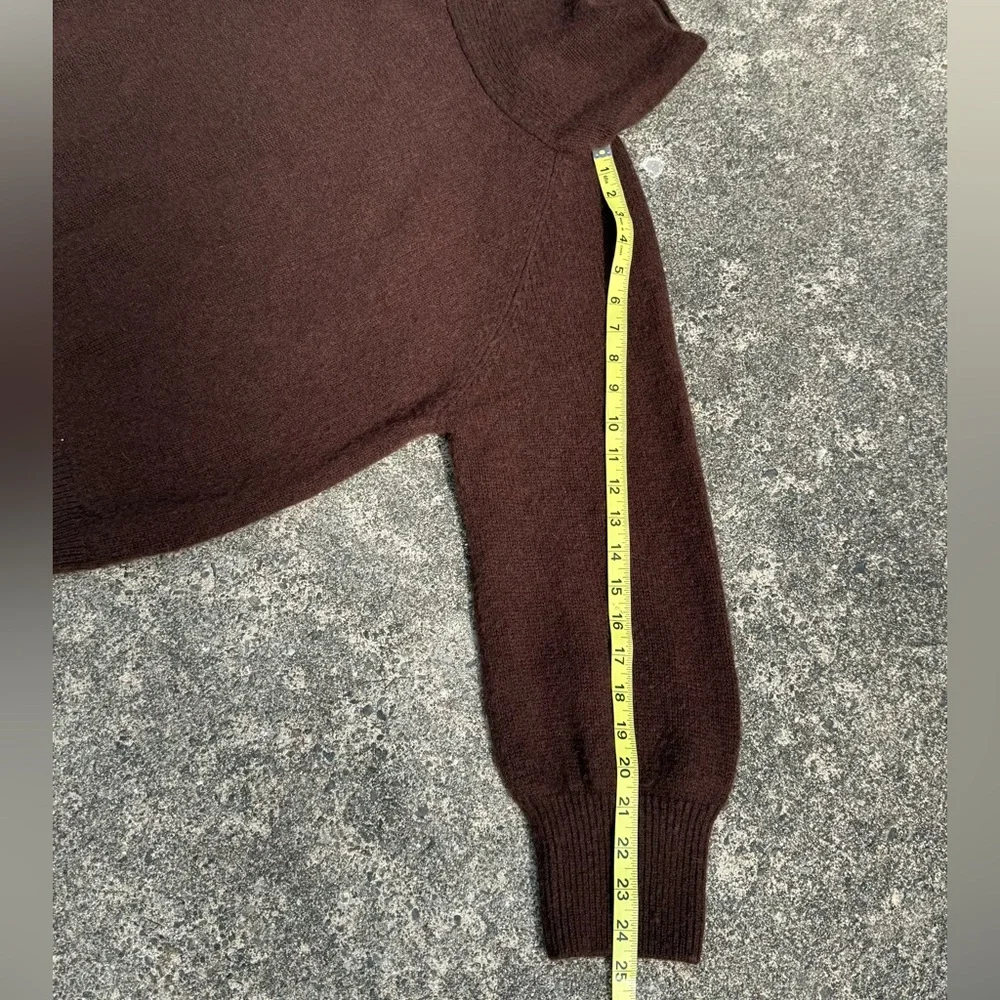 CAARA Zora Merino Wool Turtleneck Sweater Brown Size S – Cozy Luxe Basic